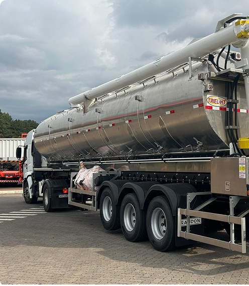 Transporte agroindustrial TRIEL-HT